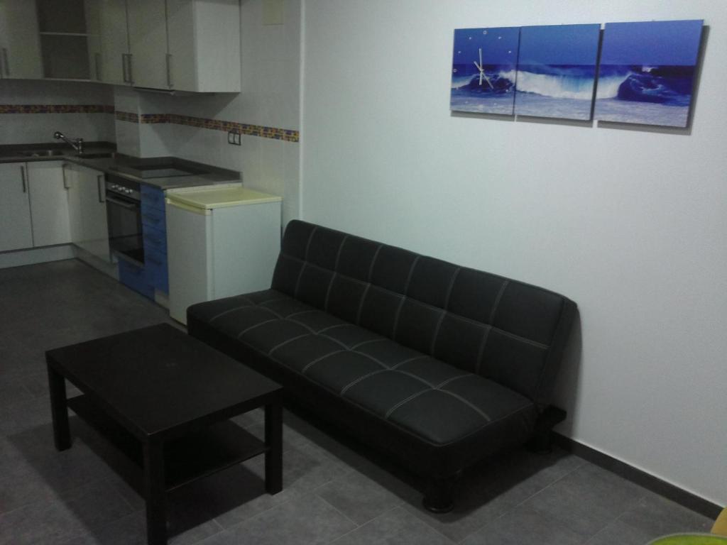 Livingirona Apartments Girona Room photo