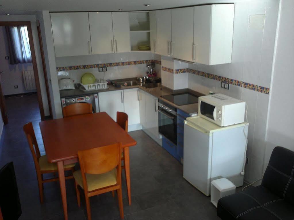 Livingirona Apartments Girona Exterior photo